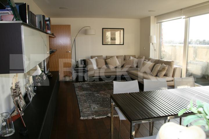 			NEW INSTRUCTION, 2 Bedroom, 1 bath, 1 reception Apartment			 Axis Court. East Lane., London Bridge